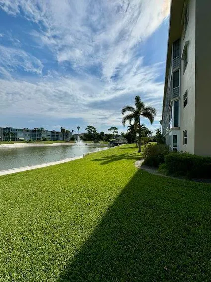2615 S Garden Drive, #101