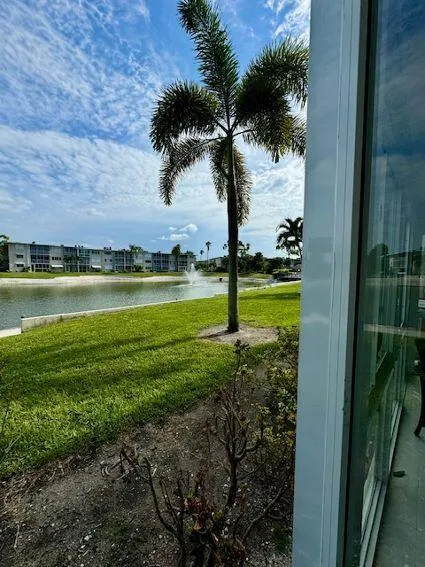 2615 S Garden Drive, #101