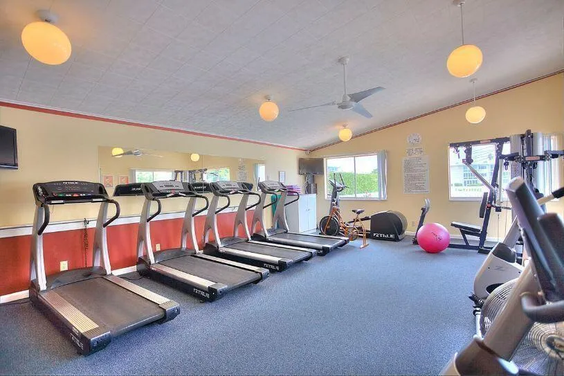 2615 S Garden Drive, #101