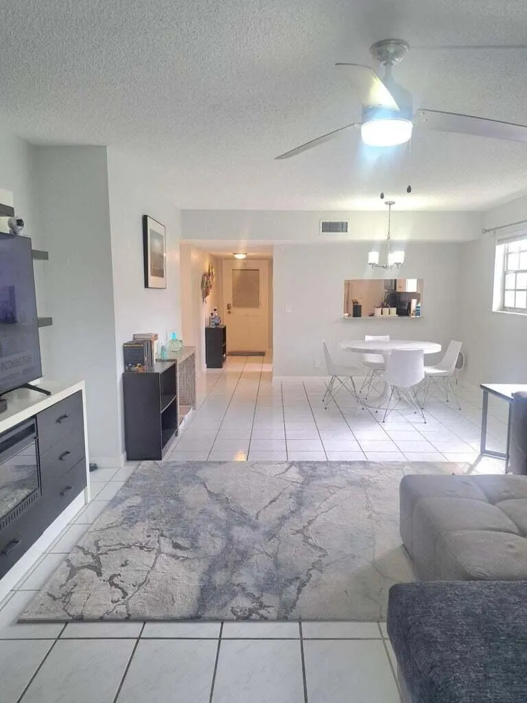 1700 Dover Rd. Road, #113a