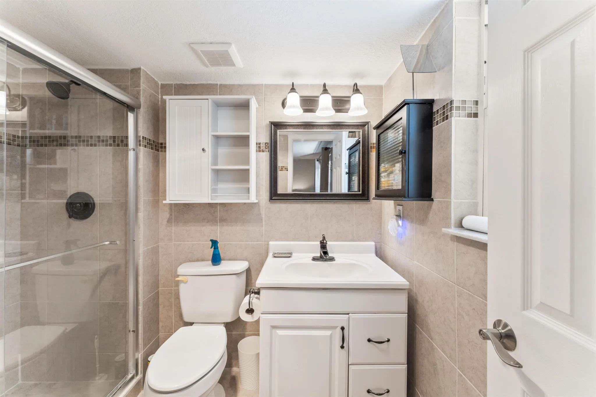 720 N Dixie Highway, #303