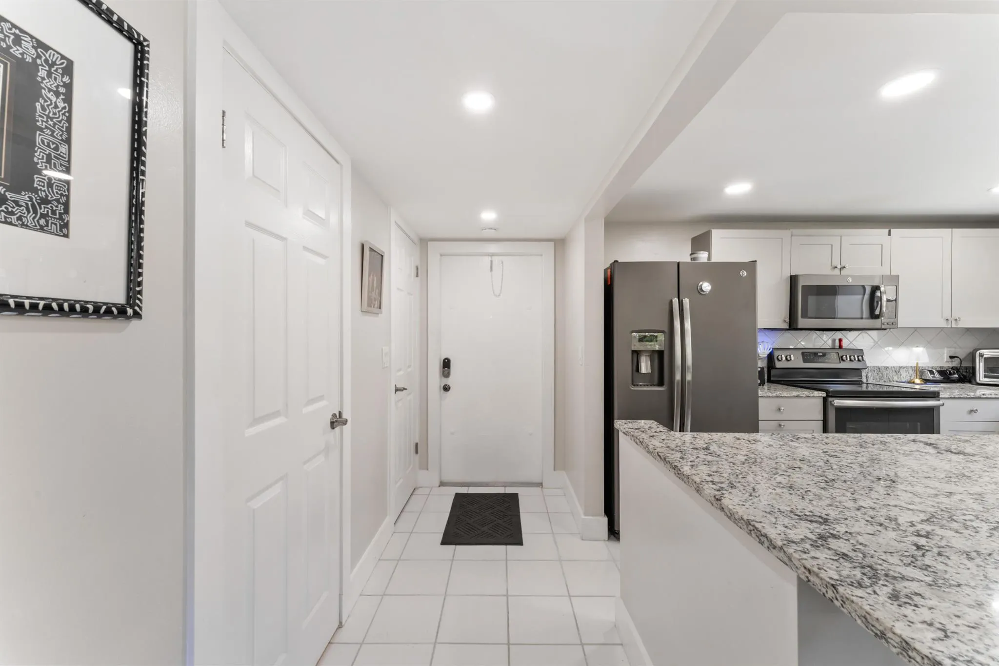 720 N Dixie Highway, #303