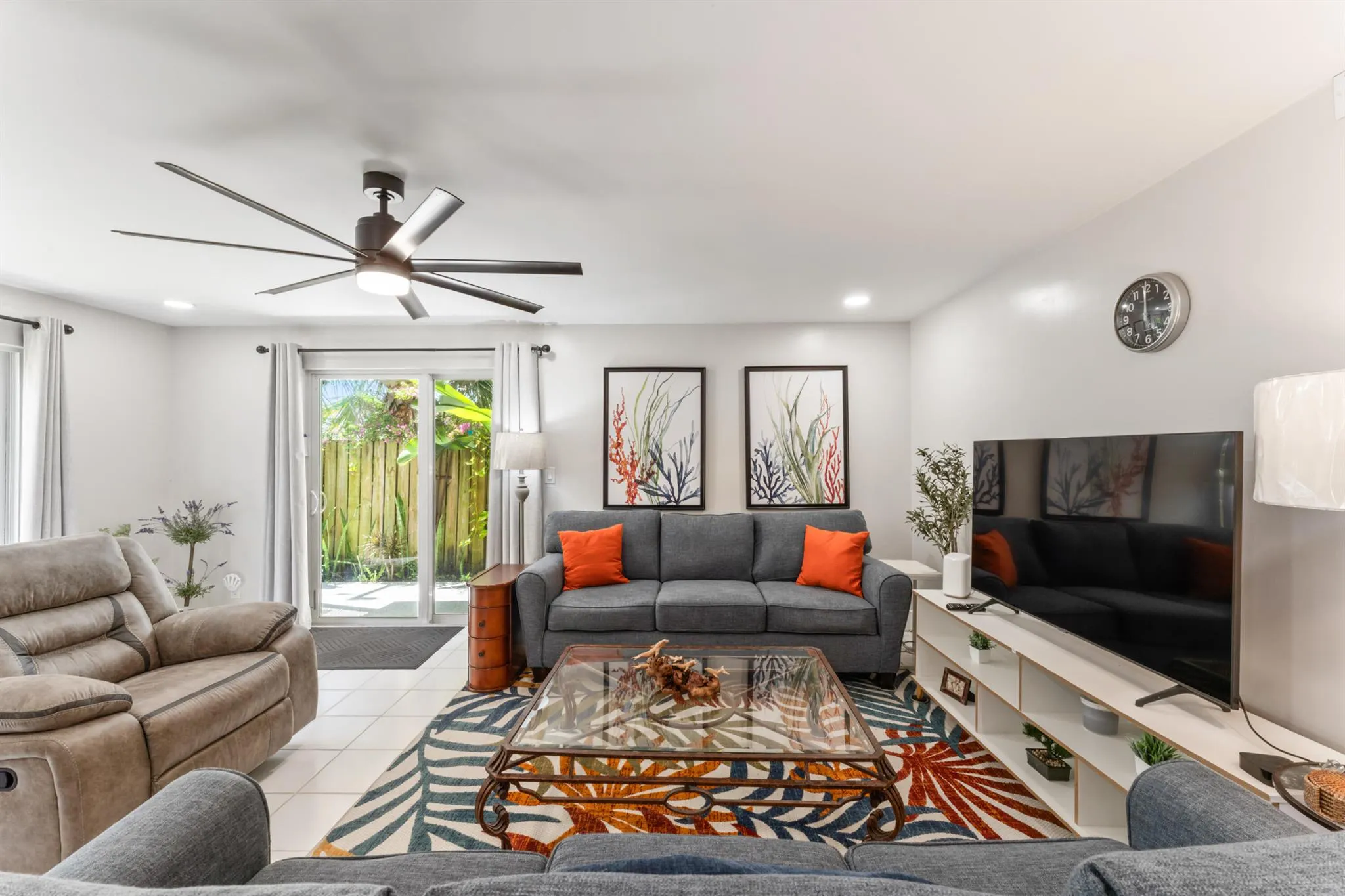 720 N Dixie Highway, #303