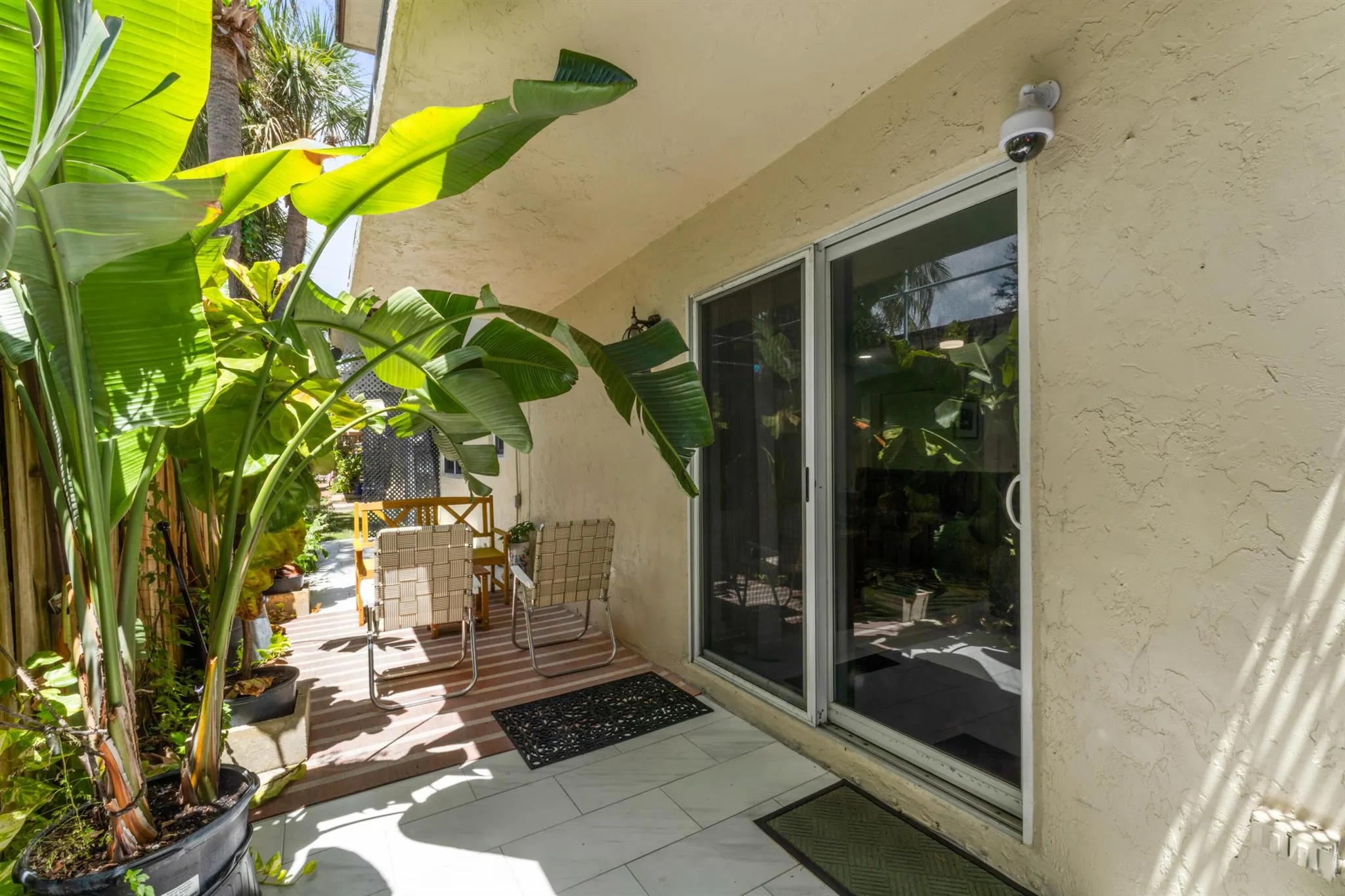 720 N Dixie Highway, #303