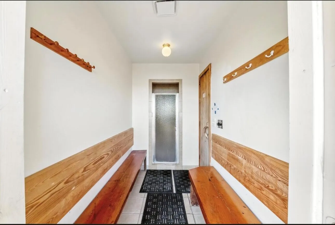720 N Dixie Highway, #303