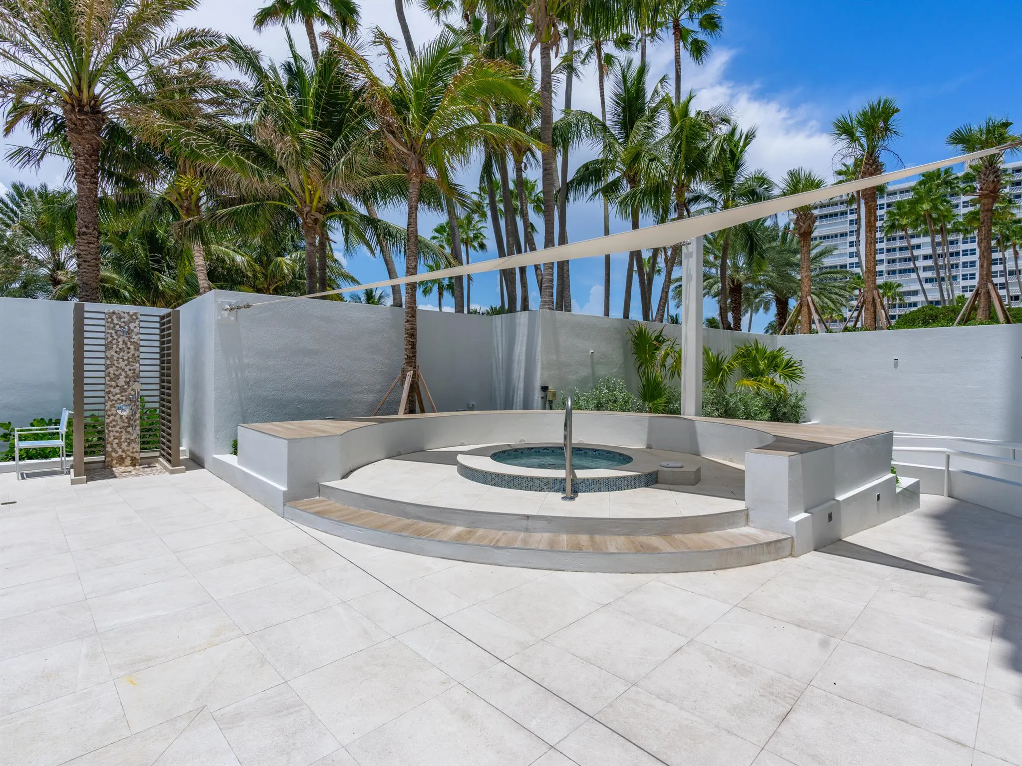 1500 S Ocean Boulevard, #1603/04