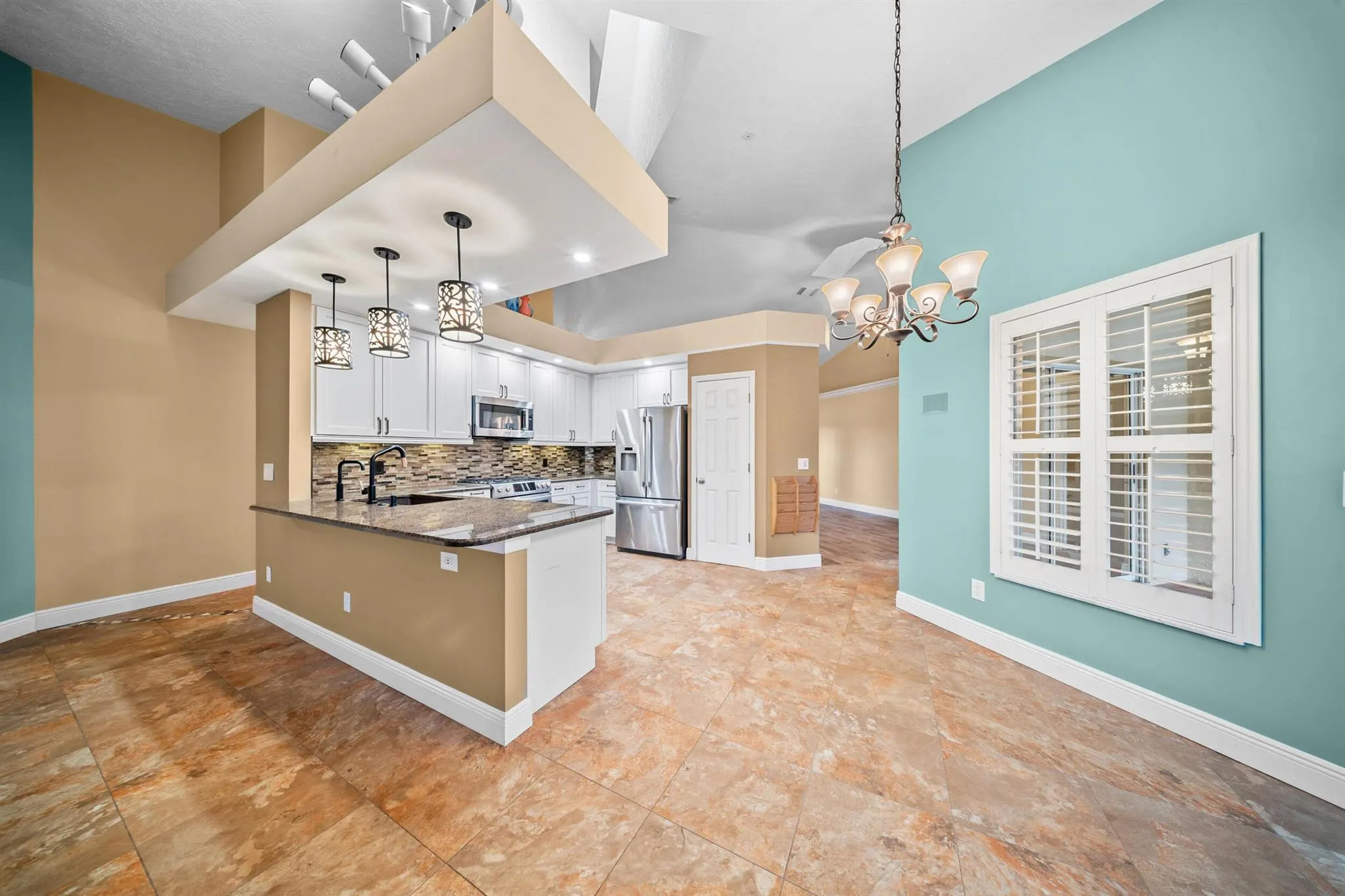 412 SW Mimosa Cove