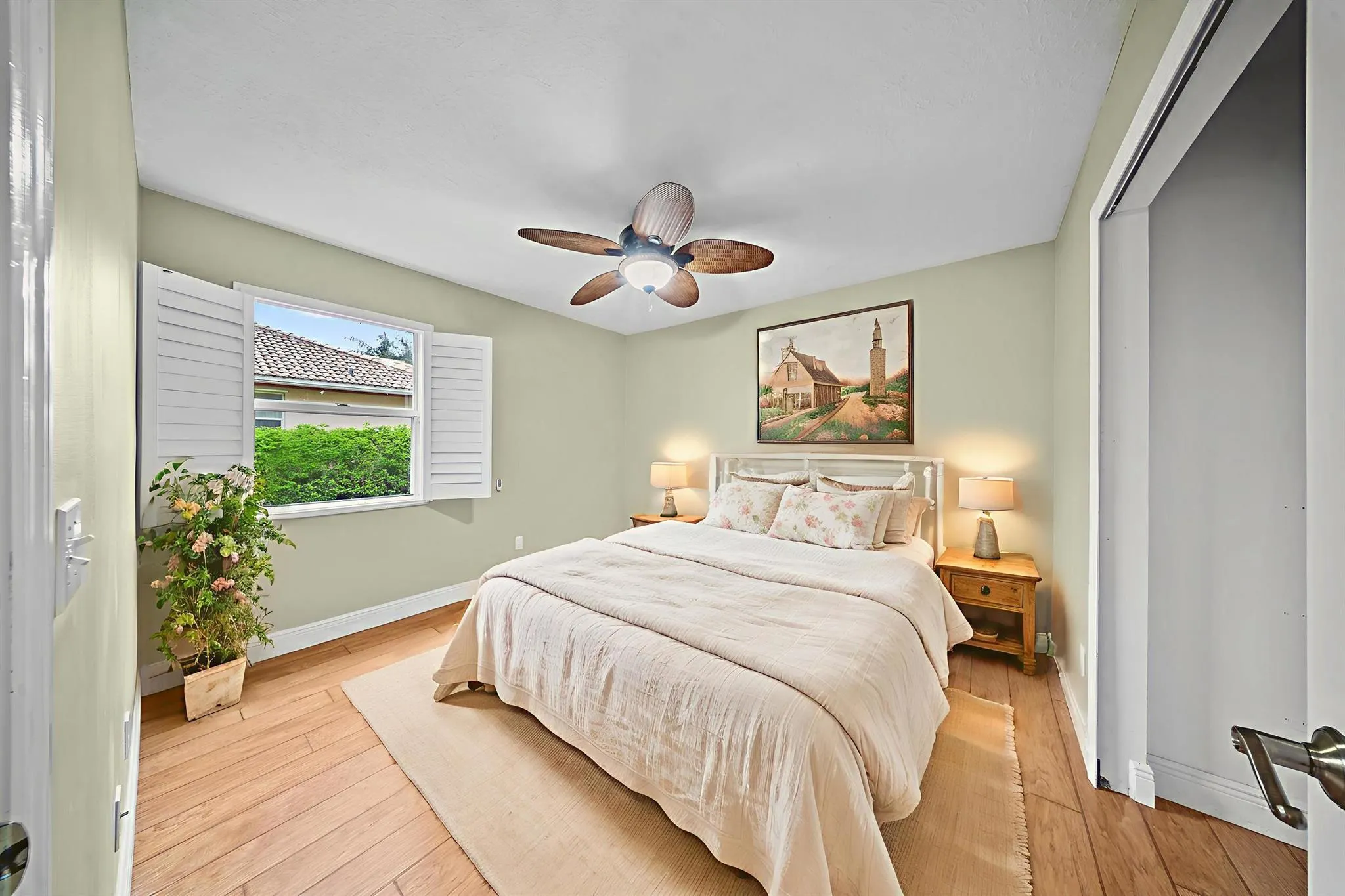412 SW Mimosa Cove