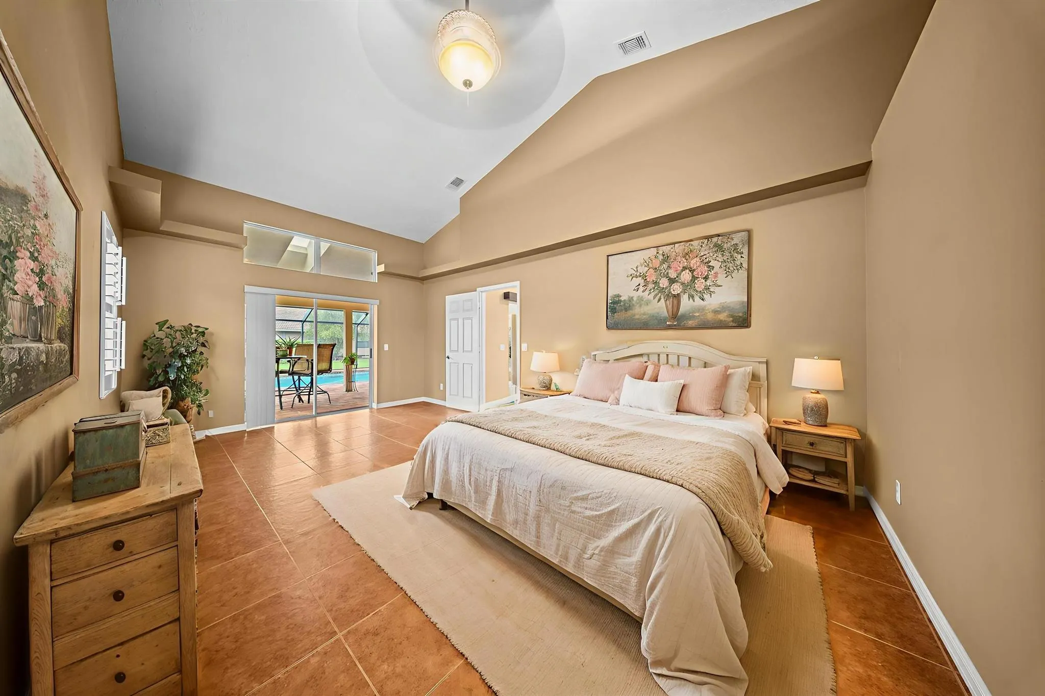 412 SW Mimosa Cove