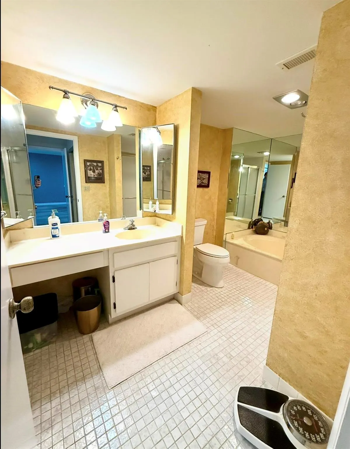 20 Westgate Lane, #F