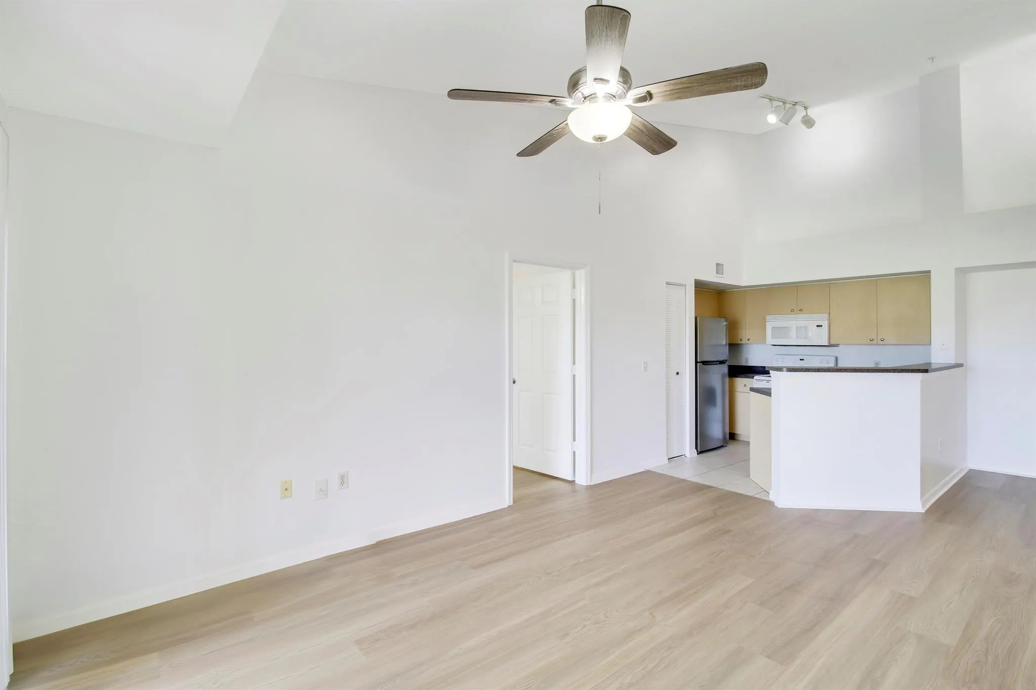 4151 San Marino Boulevard, #304