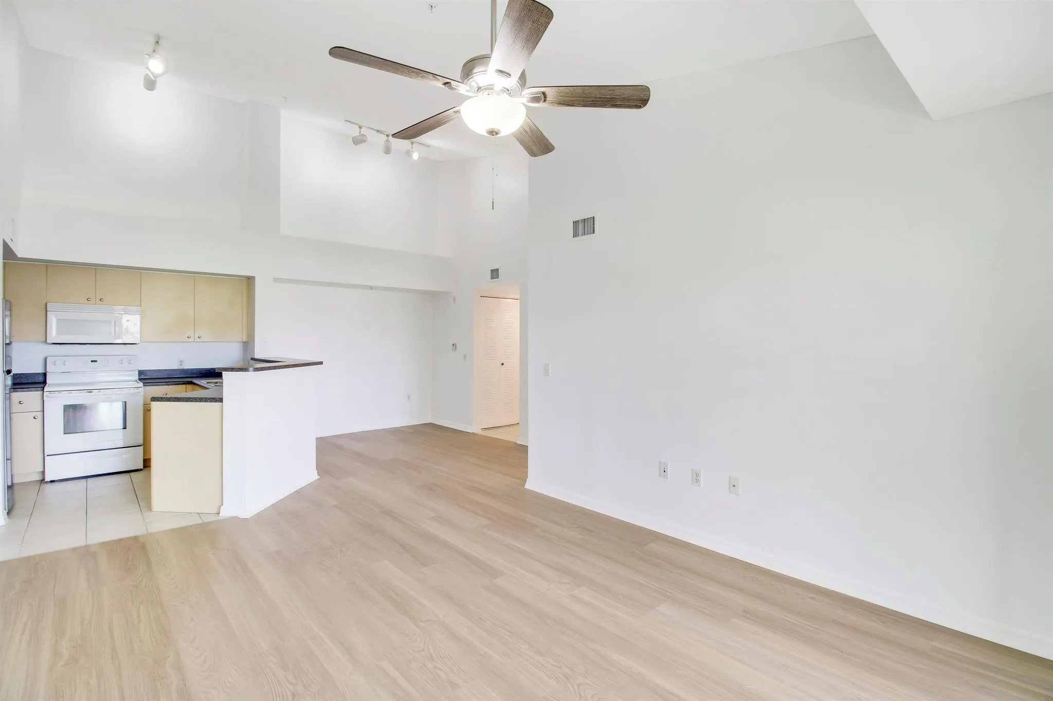 4151 San Marino Boulevard, #304