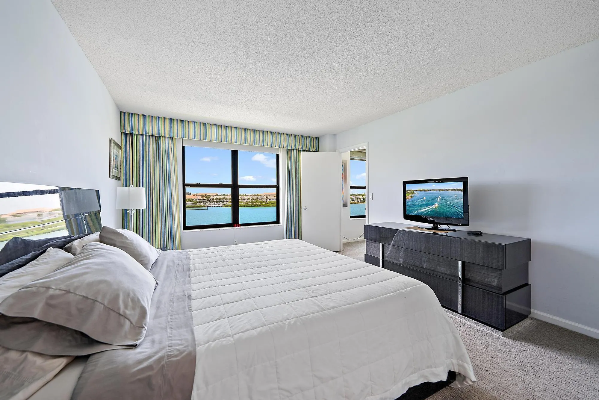 1748 Jupiter Cove Drive, #519a