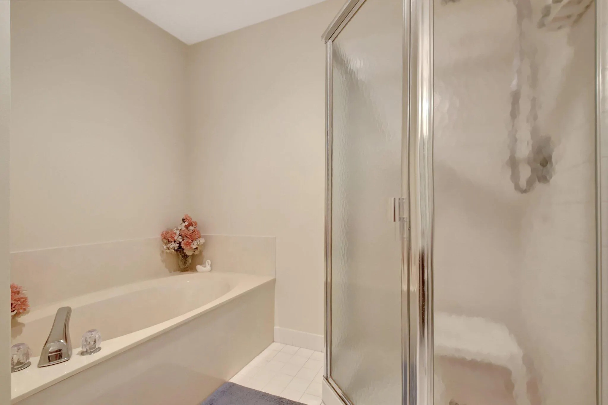 5943 Parkwalk Circle W