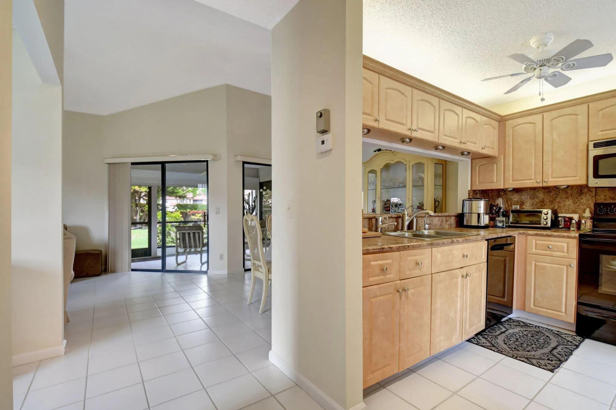 5943 Parkwalk Circle W