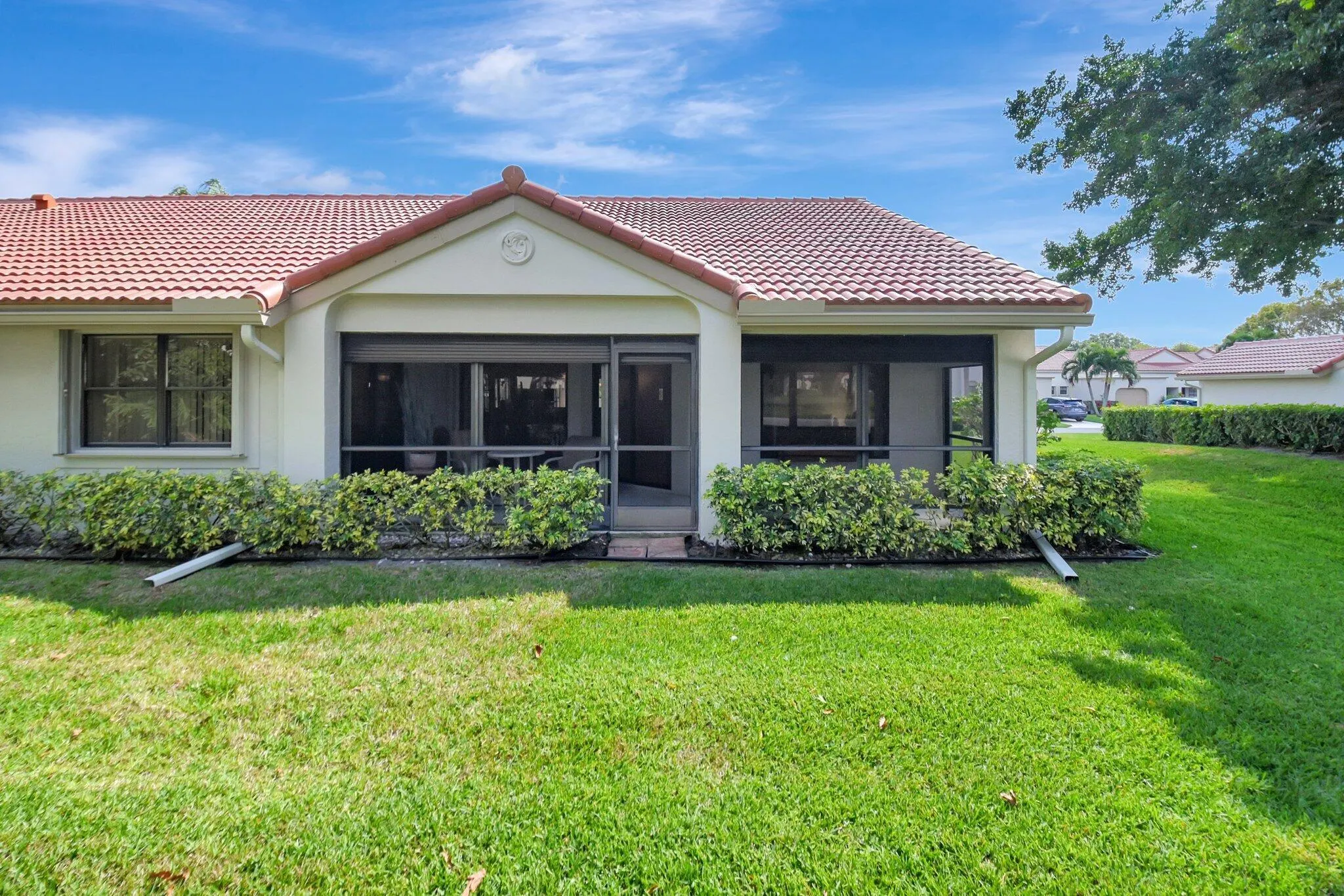 5943 Parkwalk Circle W