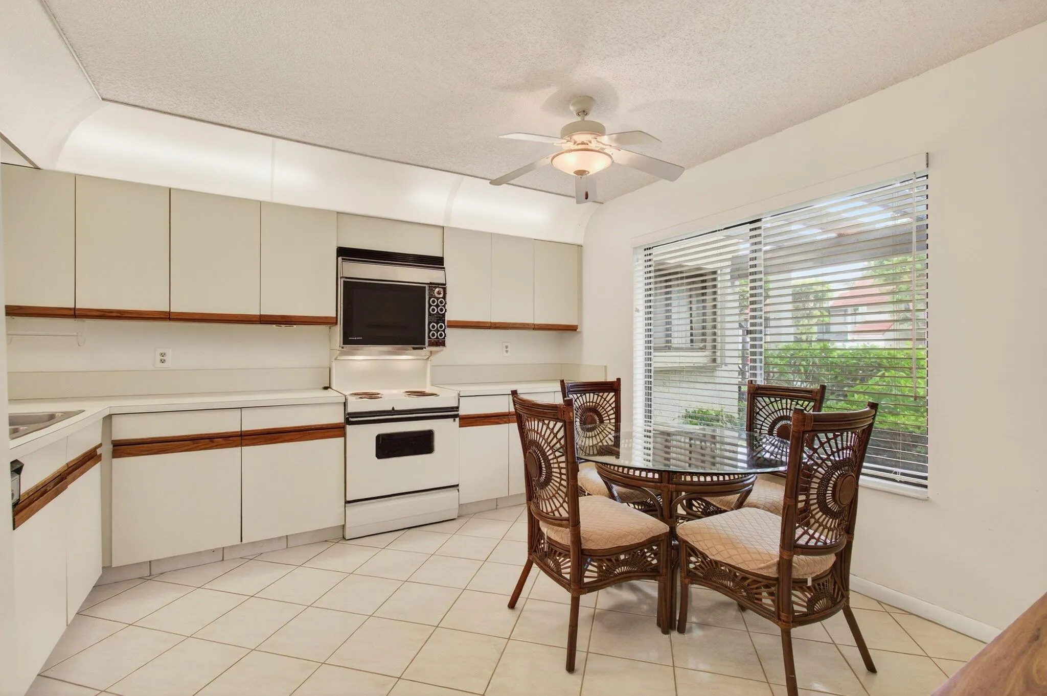 5757 Fairway Park Court, #104