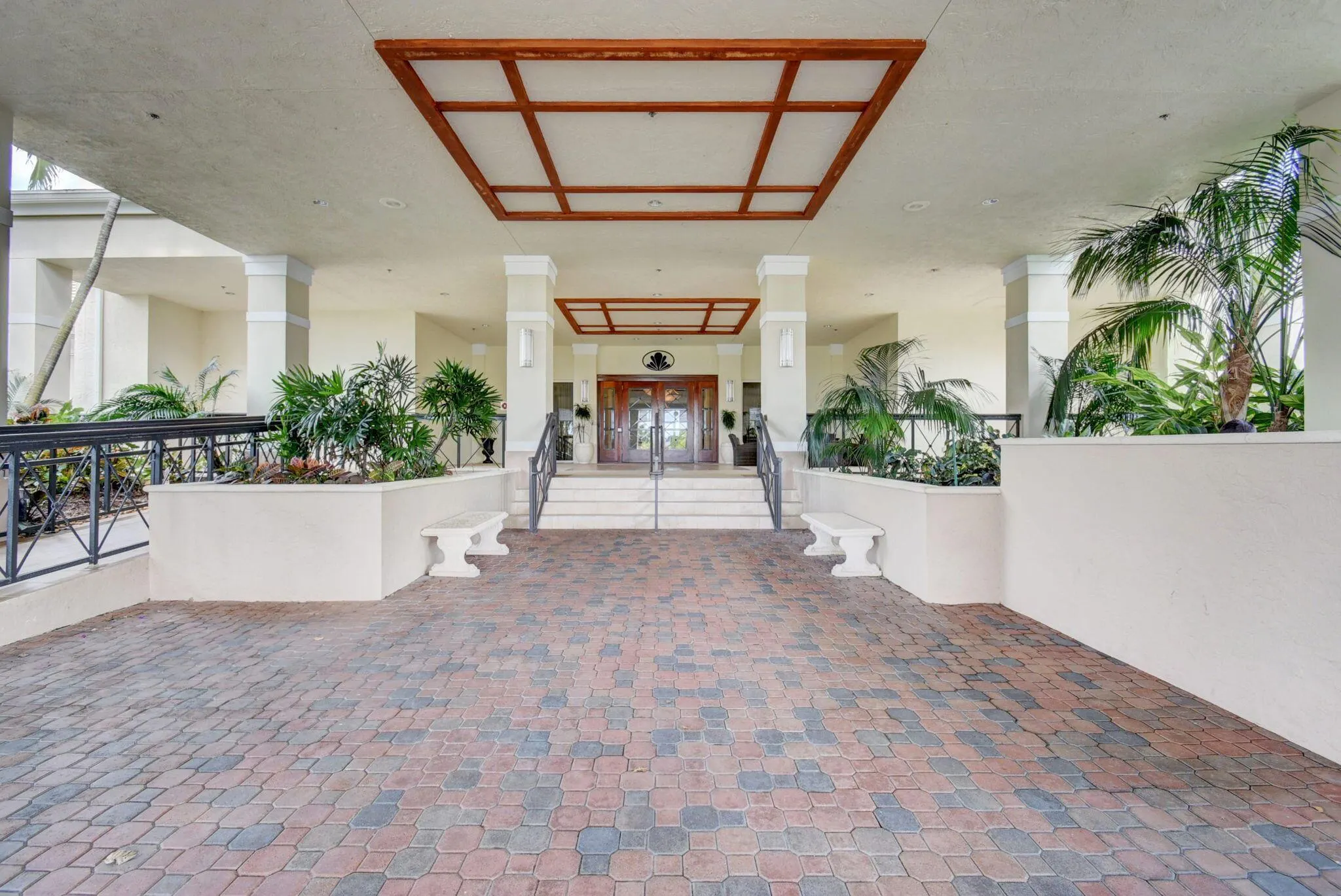 5757 Fairway Park Court, #104