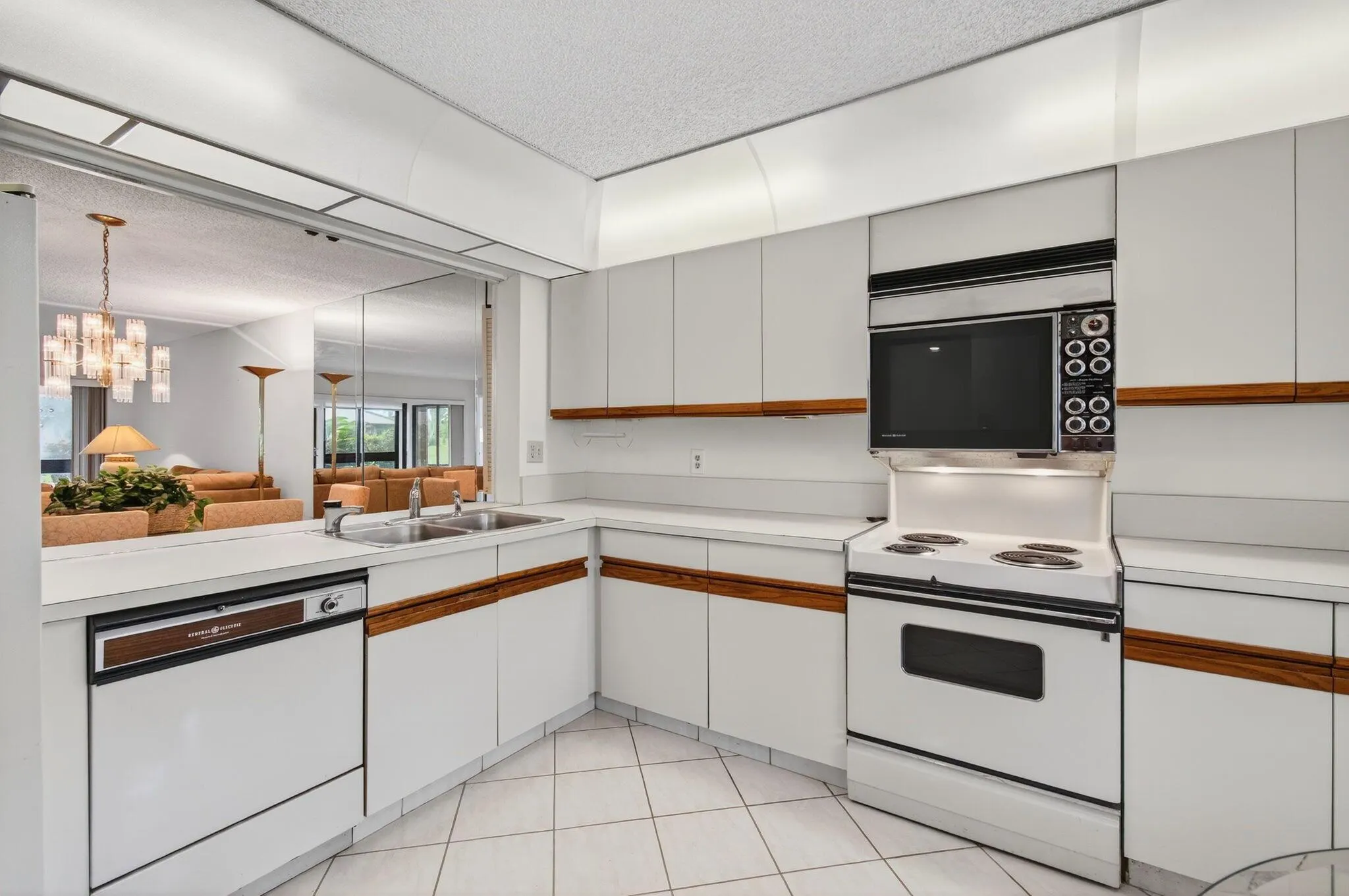 5757 Fairway Park Court, #104