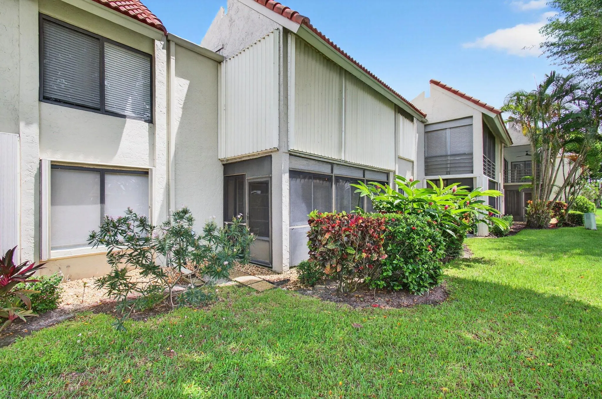 5757 Fairway Park Court, #104