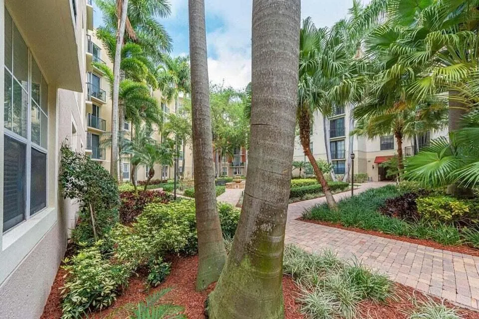 630 S Sopadilla Avenue, #102