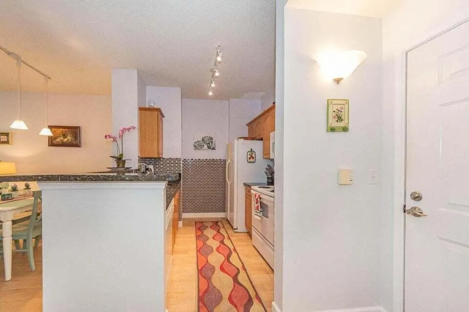 630 S Sopadilla Avenue, #102