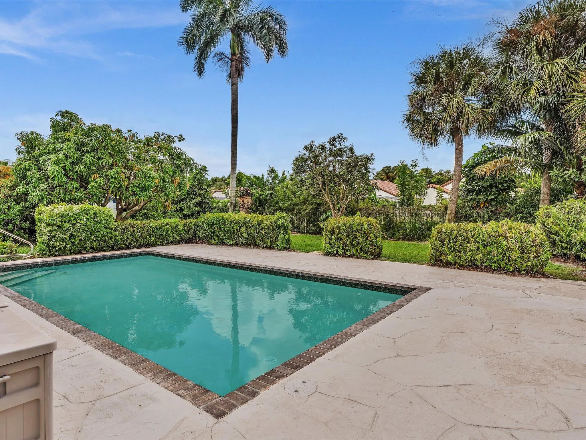 7222 Carmel Court
