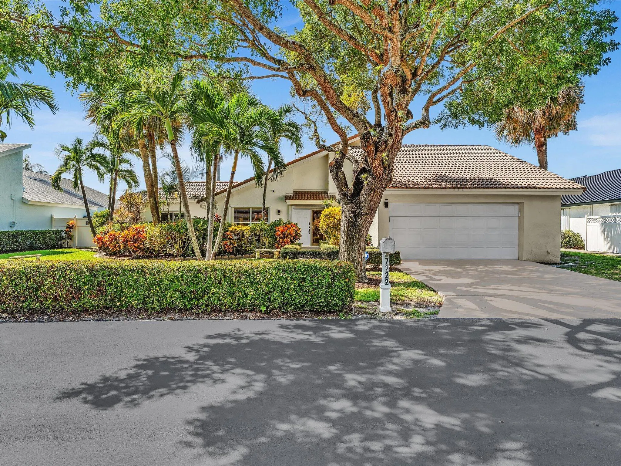 7222 Carmel Court