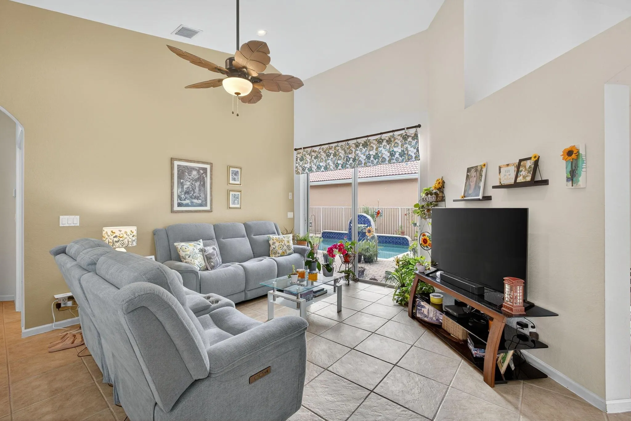 10109 Diamond Lake Road