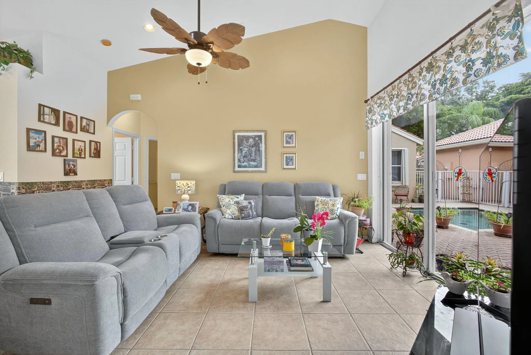 10109 Diamond Lake Road