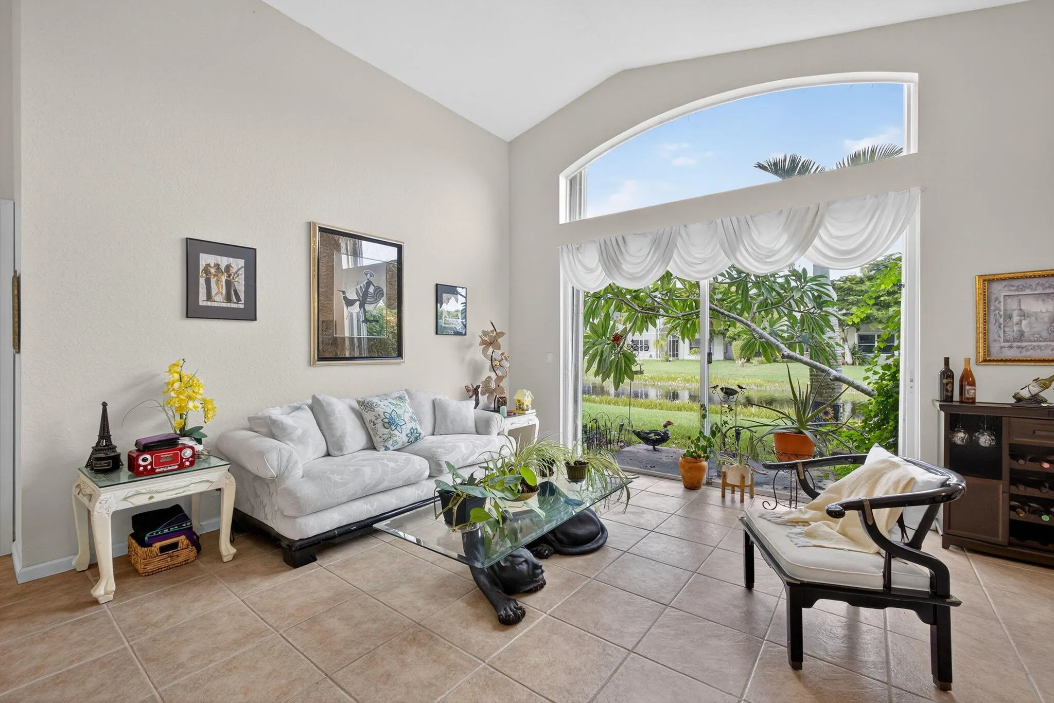 10109 Diamond Lake Road