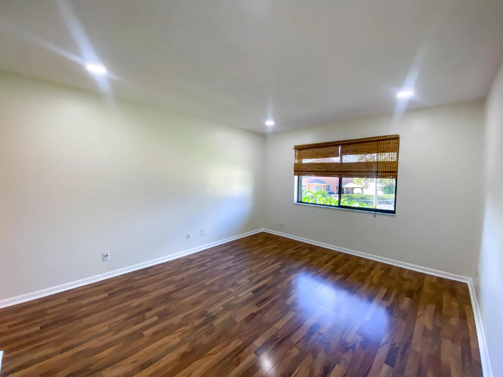 4283 Wood Ride Road E, #E