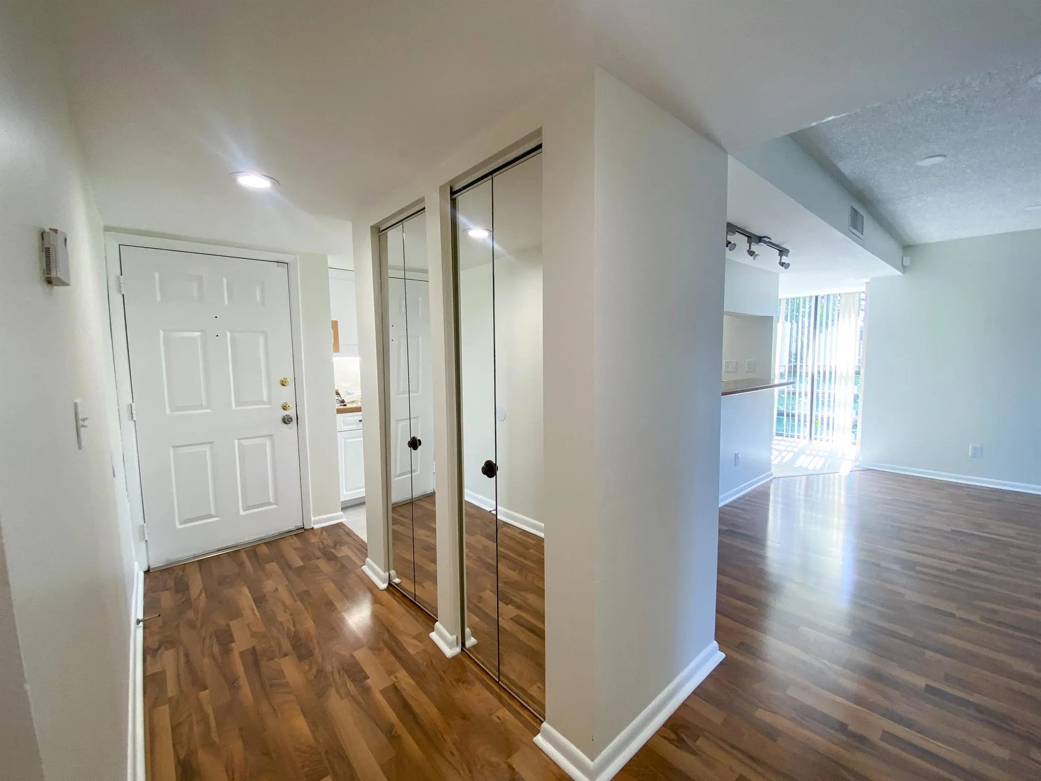 4283 Wood Ride Road E, #E