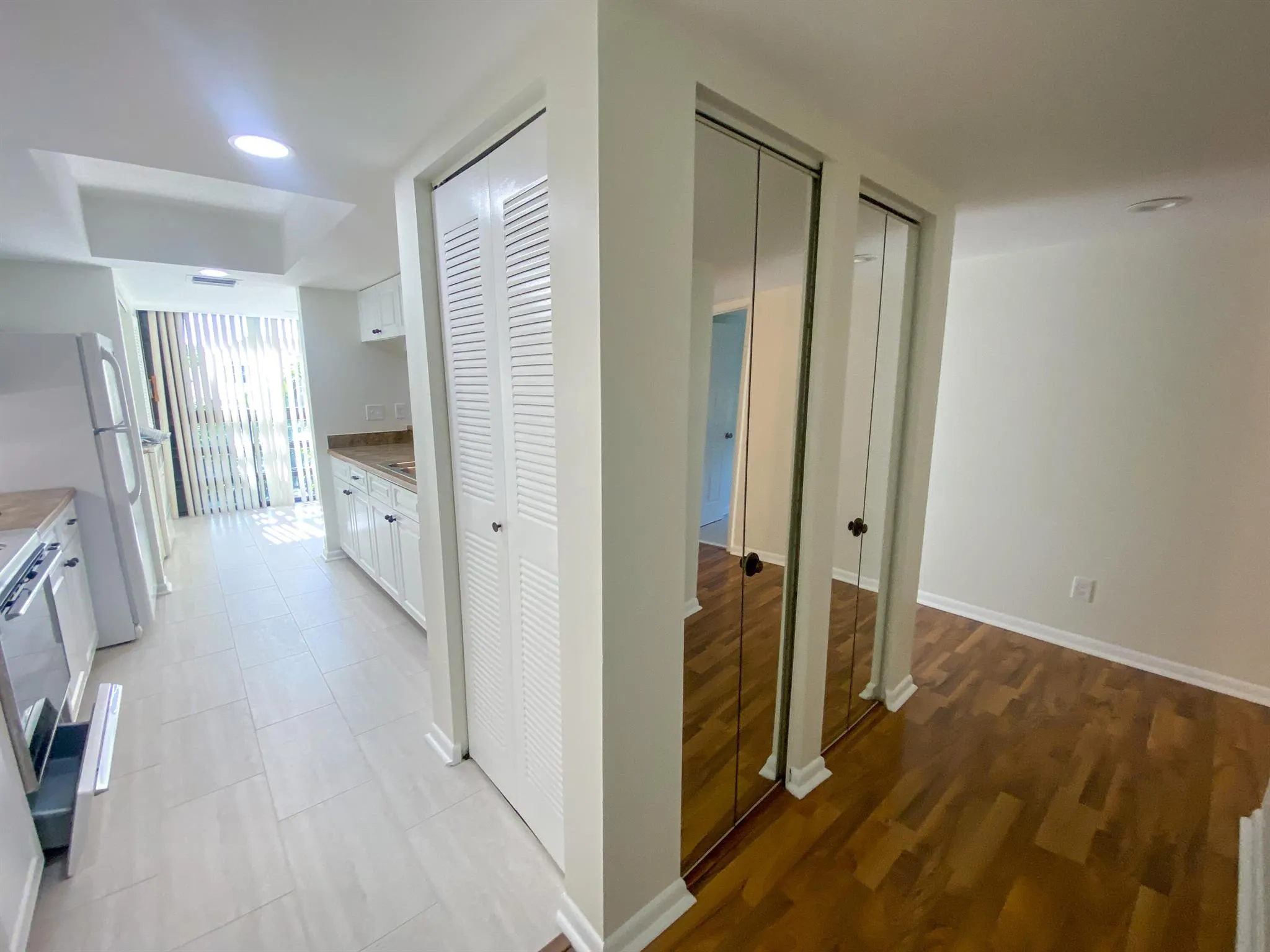 4283 Wood Ride Road E, #E