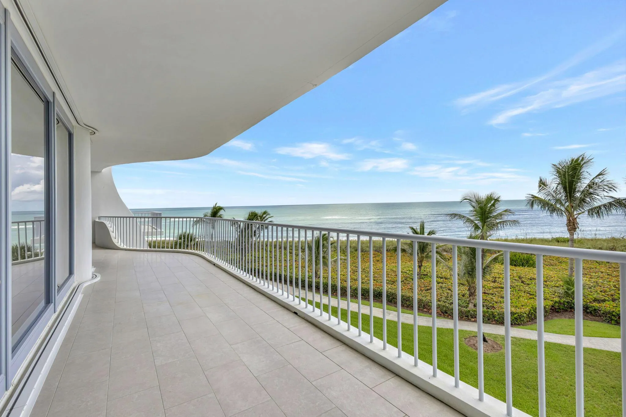 2001 SE Sailfish Point Boulevard, #303