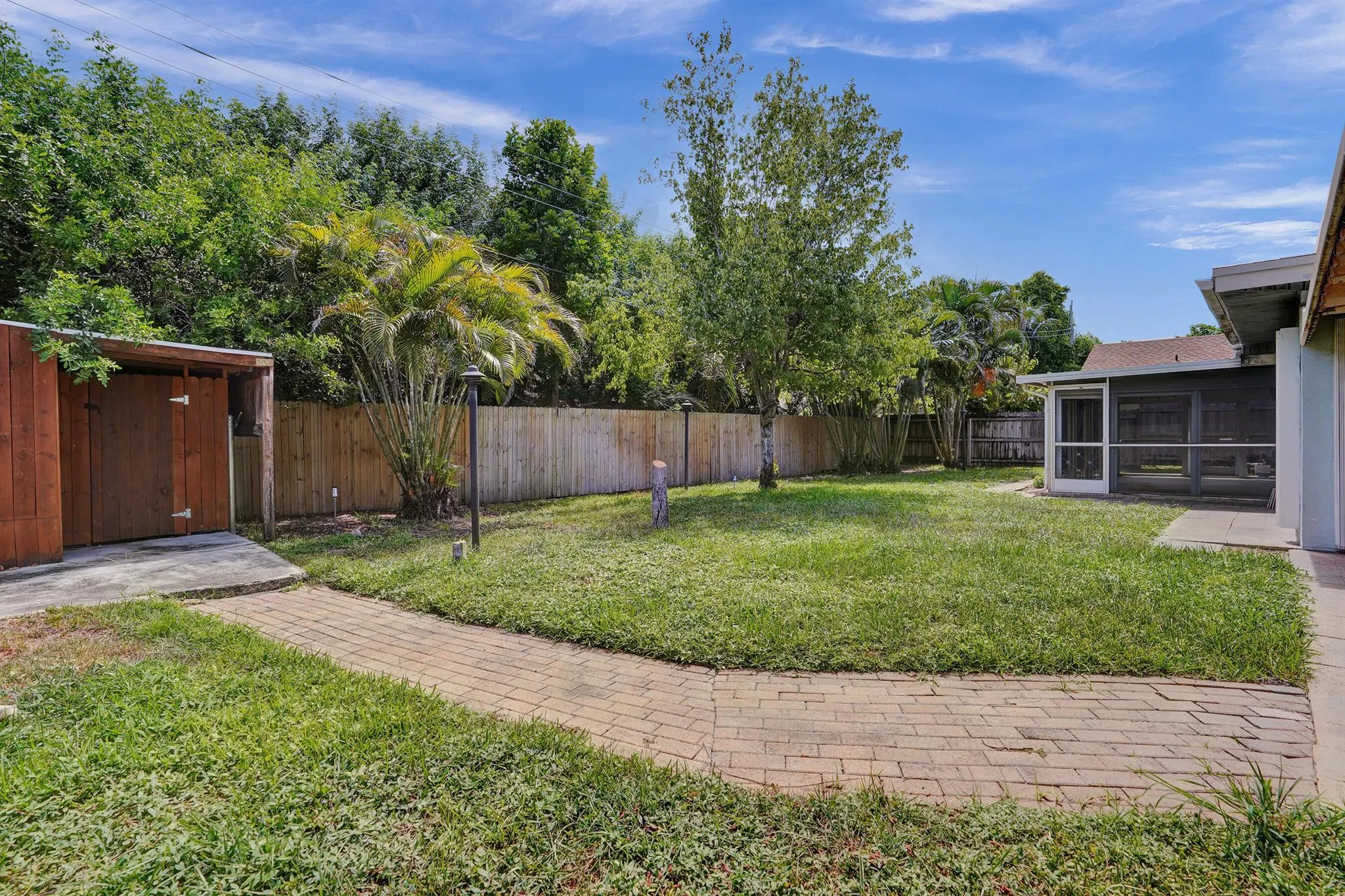 618 Lindell Boulevard