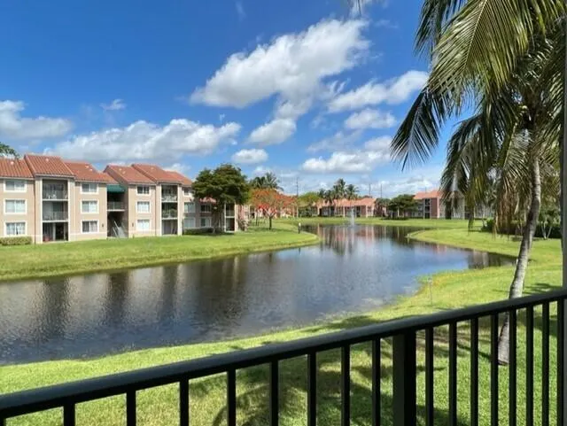 7904 Sonoma Springs Circle, #208