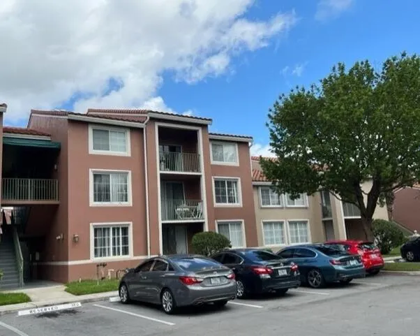 7904 Sonoma Springs Circle, #208
