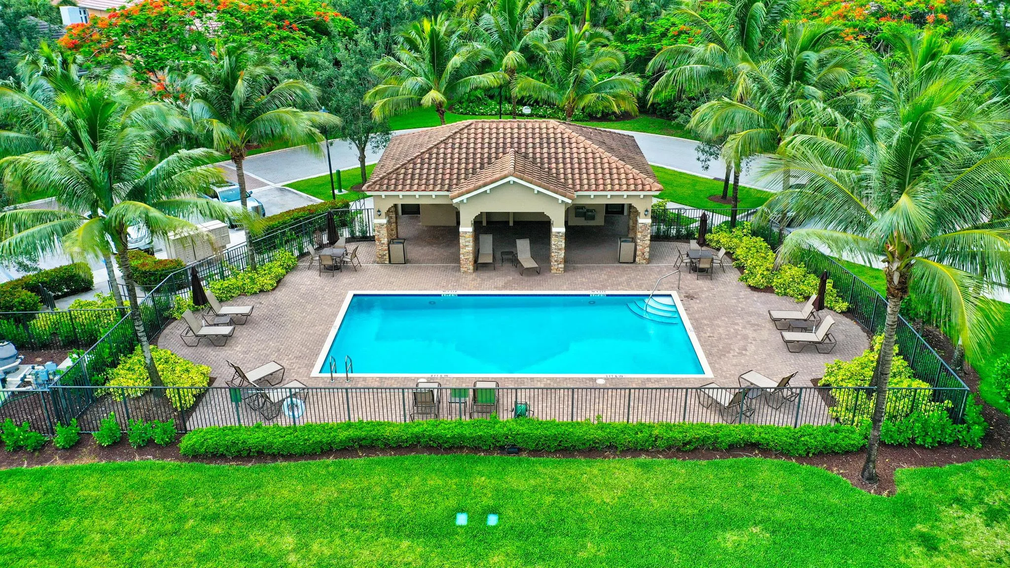 10366 Wellington Parc Drive