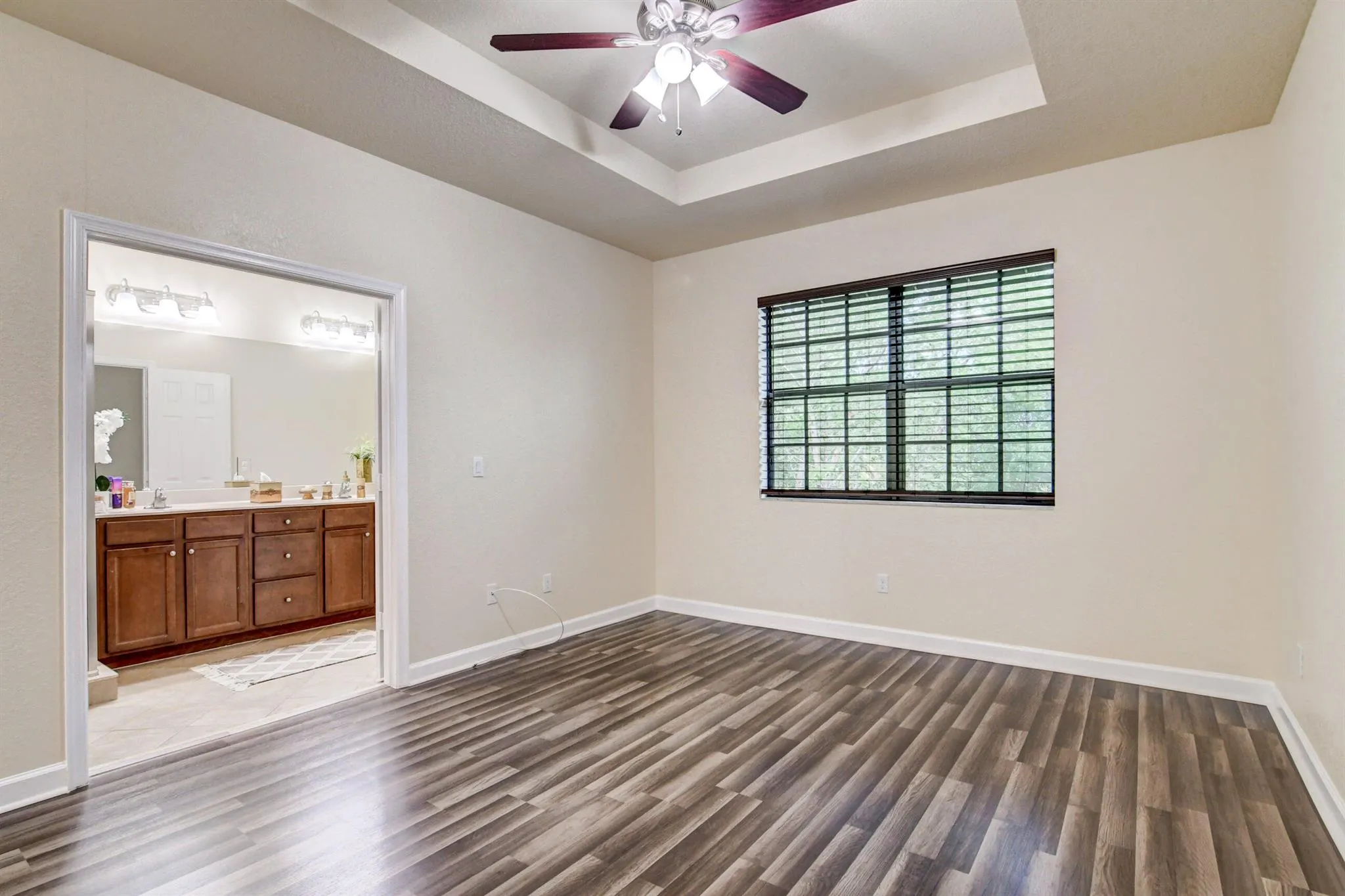 10366 Wellington Parc Drive