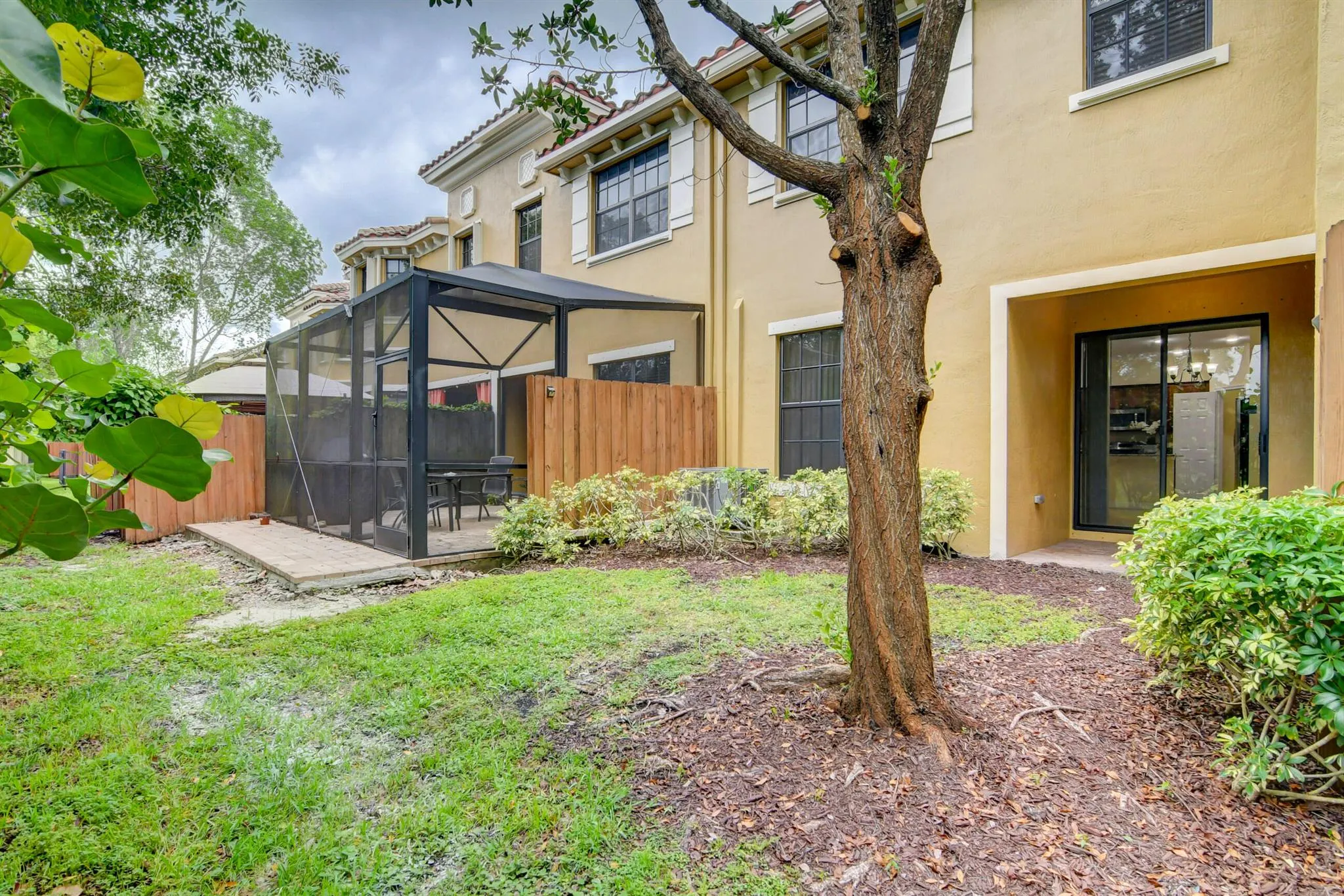 10366 Wellington Parc Drive