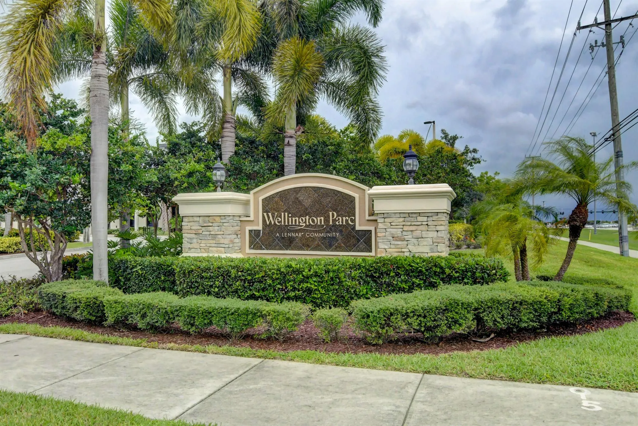 10366 Wellington Parc Drive