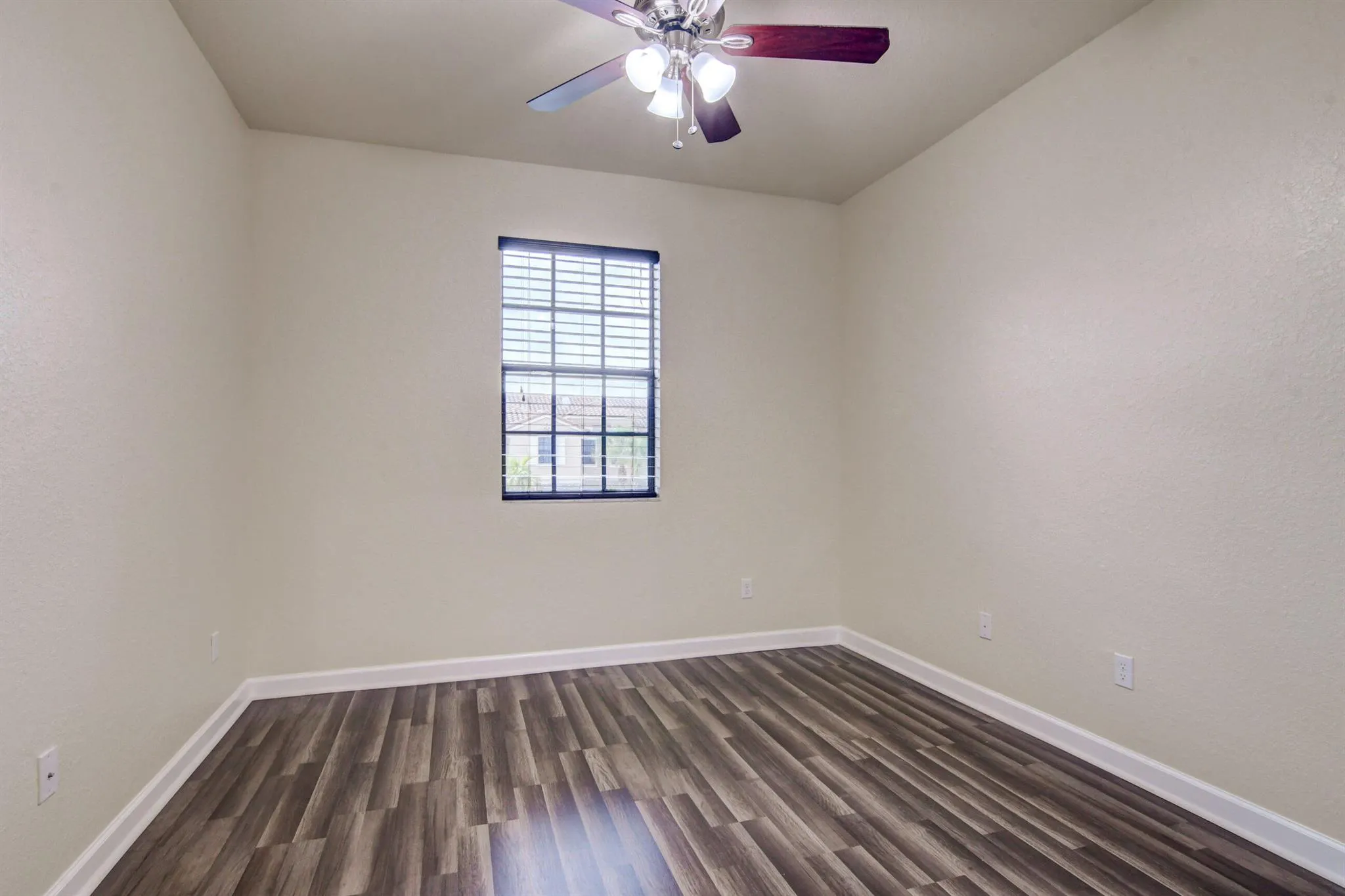 10366 Wellington Parc Drive