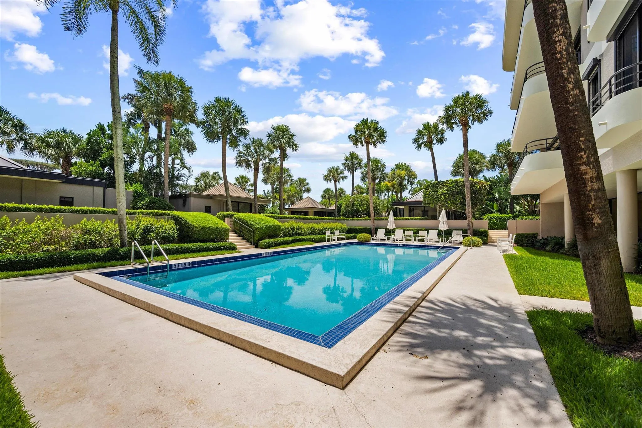 120 Sunset Avenue, #W3b