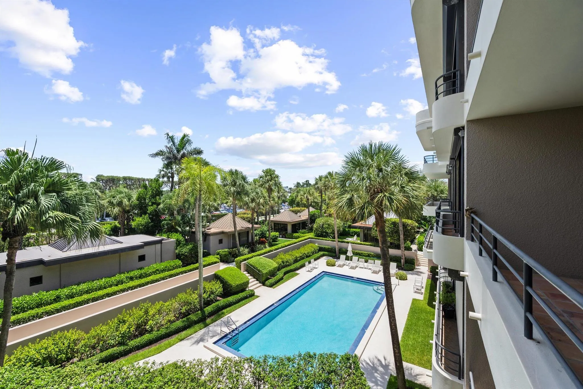 120 Sunset Avenue, #W3b