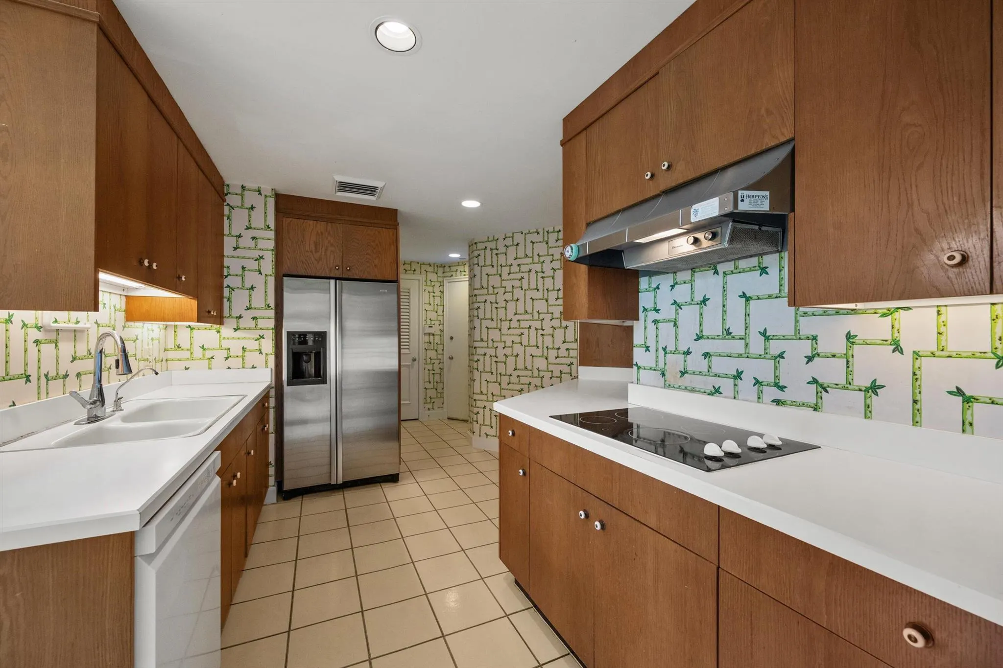 120 Sunset Avenue, #W3b