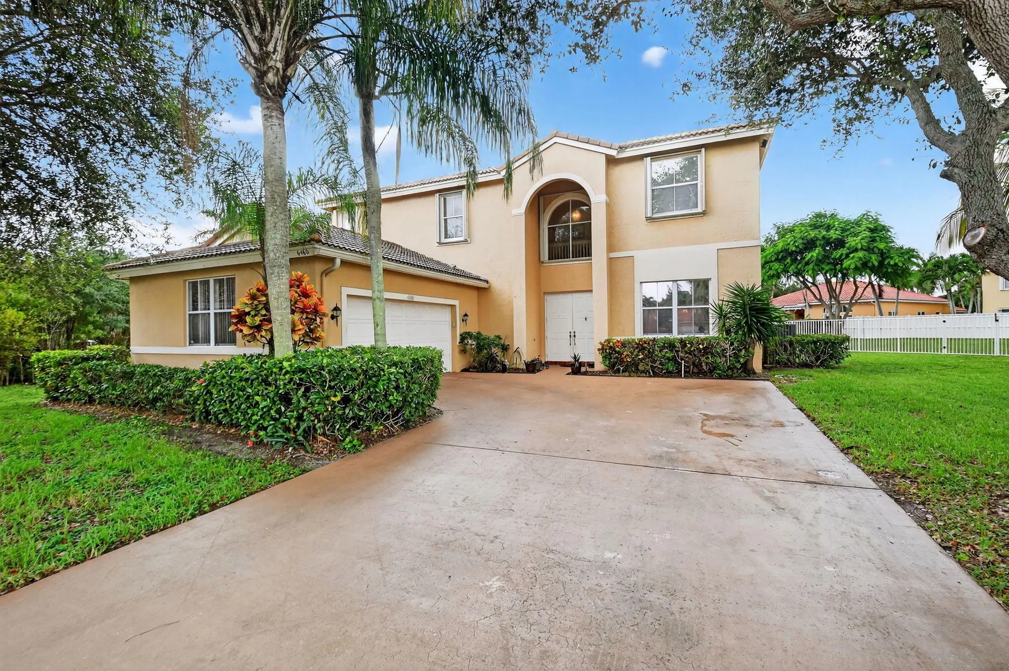6460 Sand Hills Circle