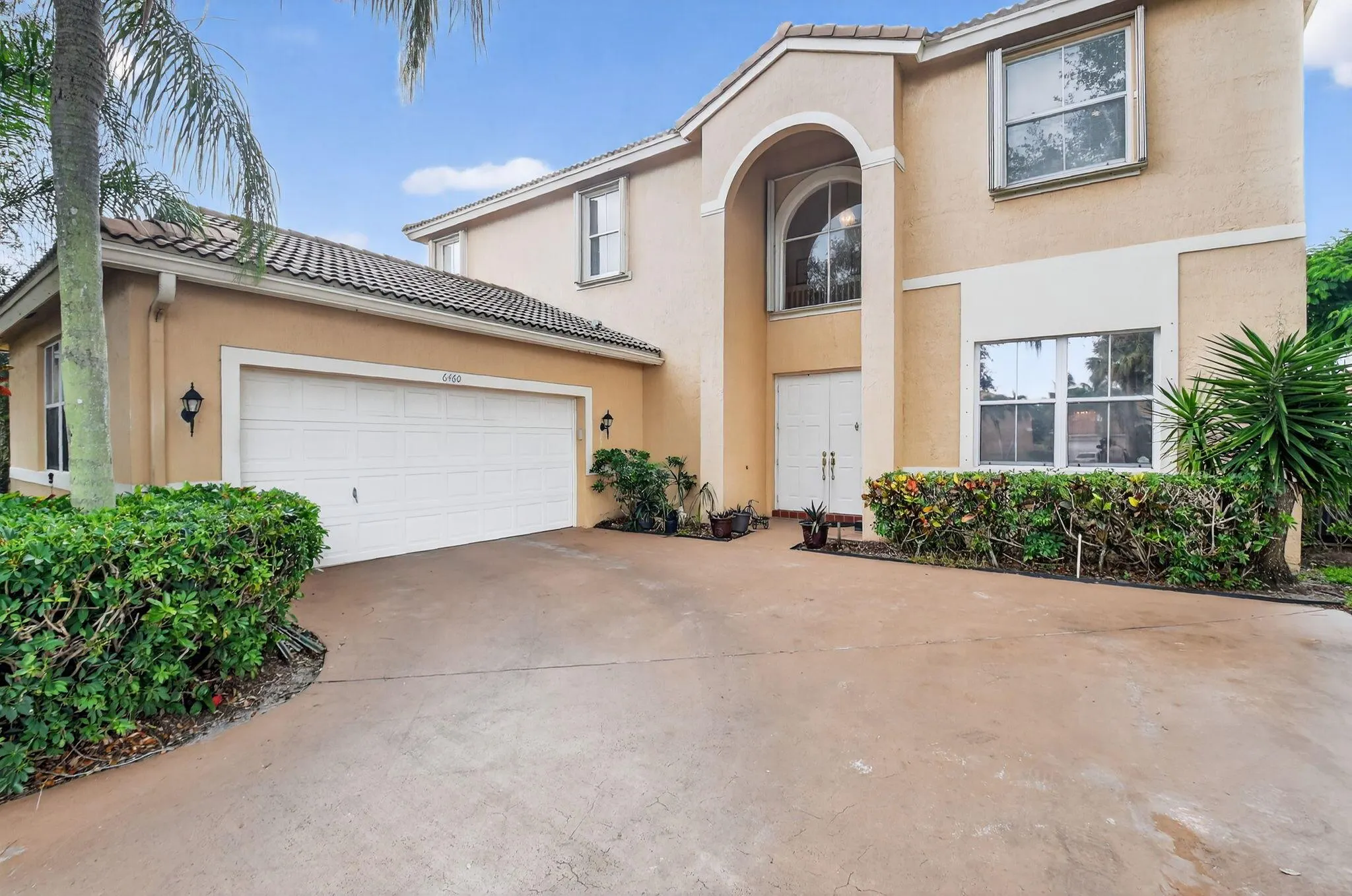 6460 Sand Hills Circle