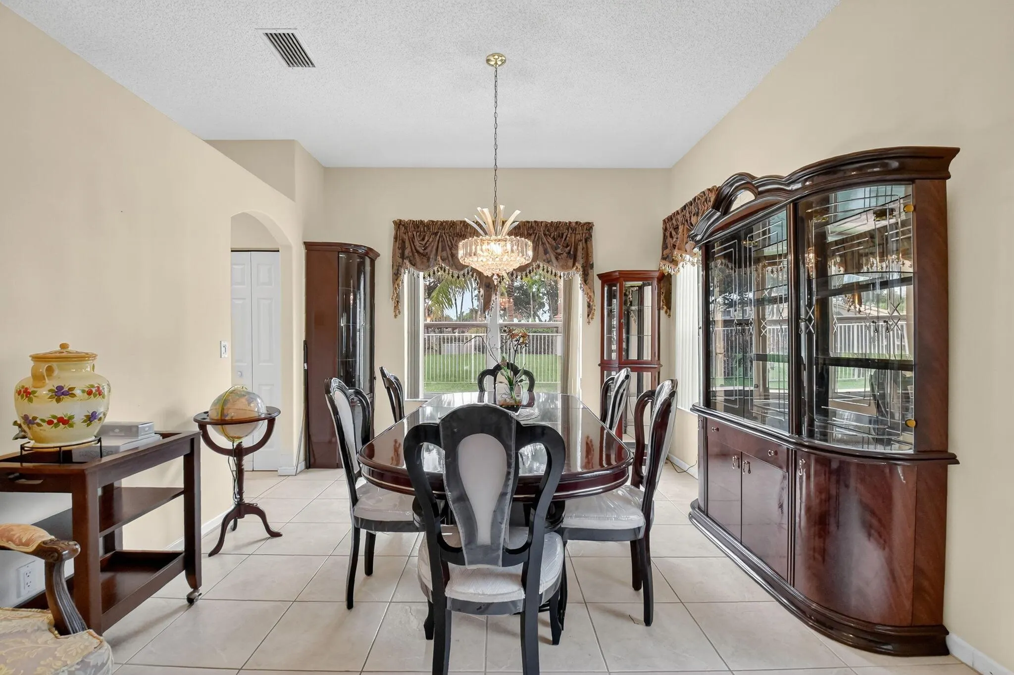 6460 Sand Hills Circle