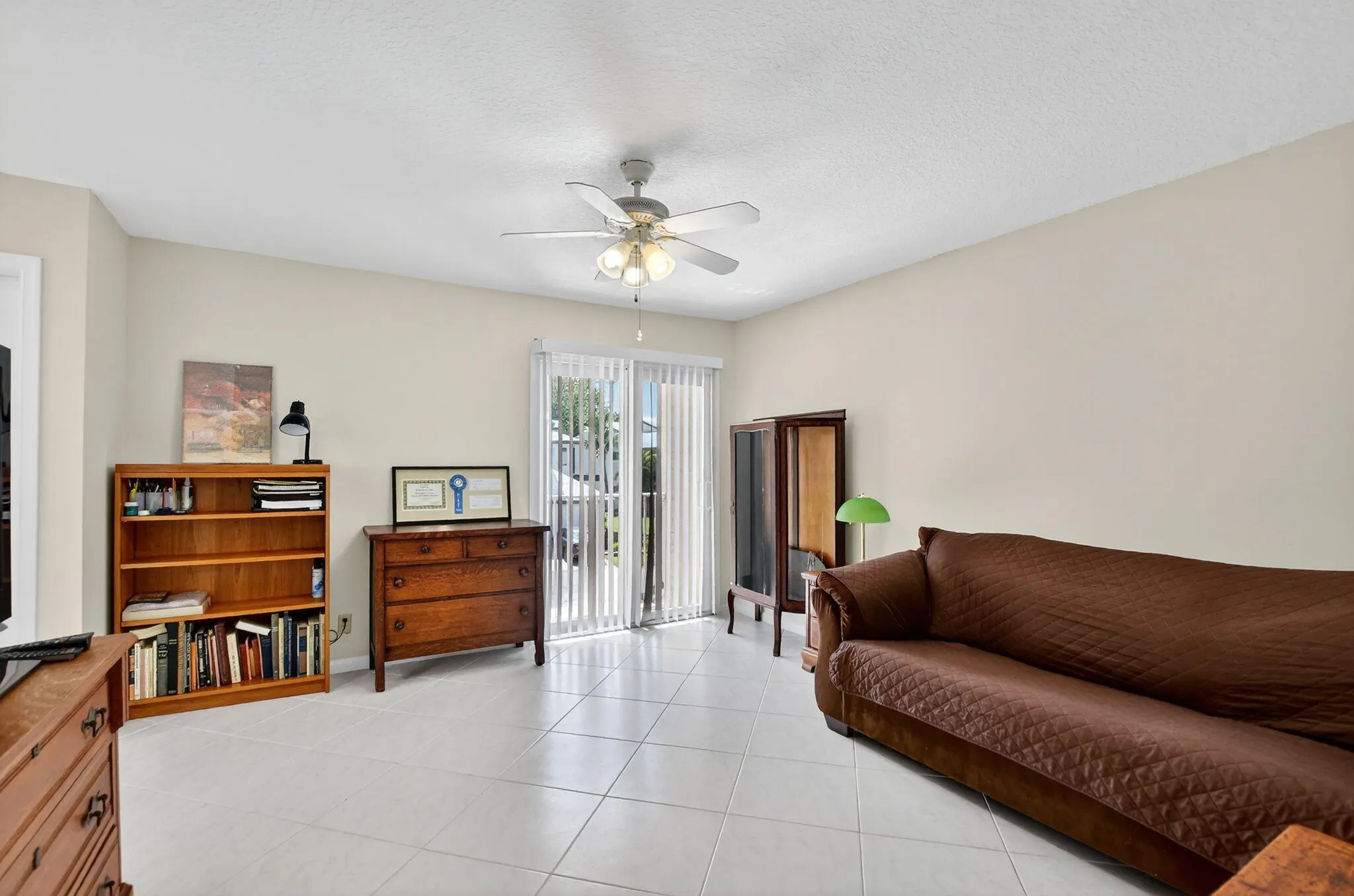 23181 Fountain View, #B